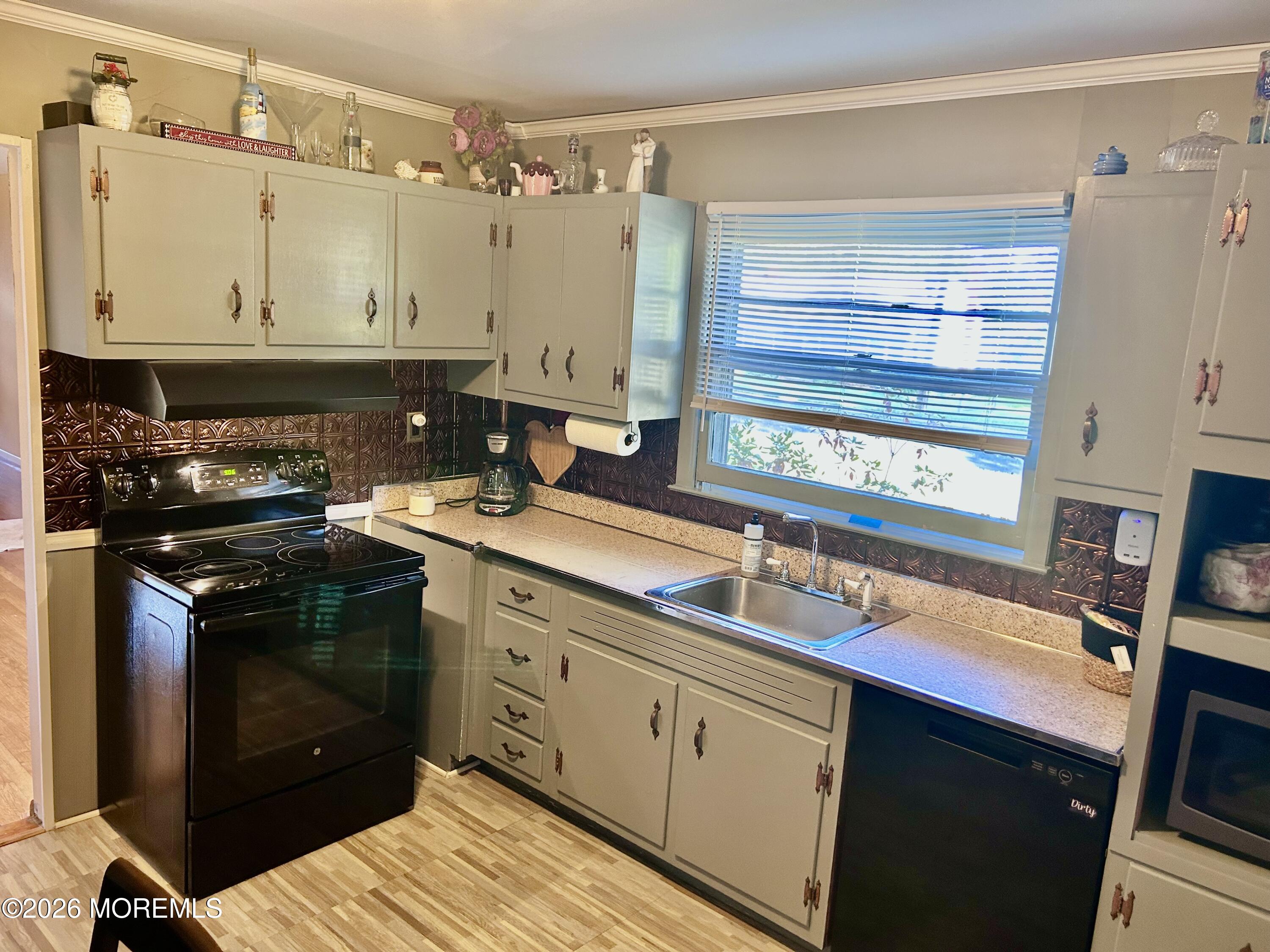 9 Orchard Avenue E Holmdel NJ 07733