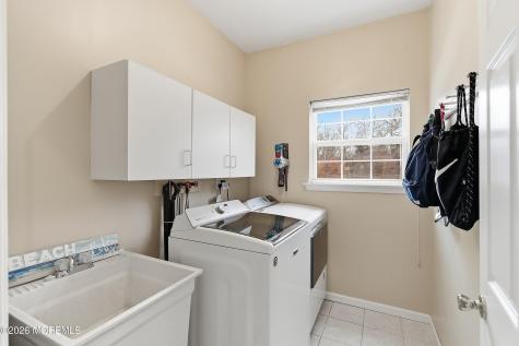 433 Meadowood Road Jackson NJ 08527
