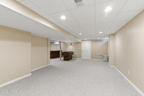 433 Meadowood Road Jackson NJ 08527