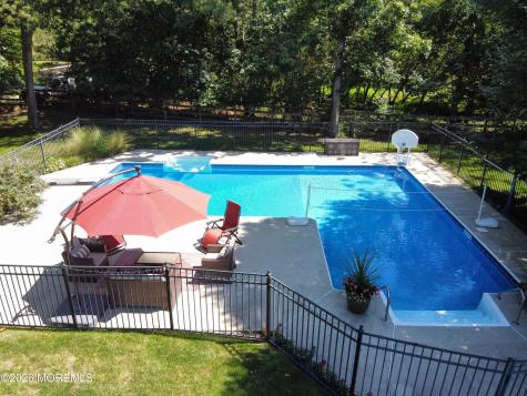 433 Meadowood Road Jackson NJ 08527