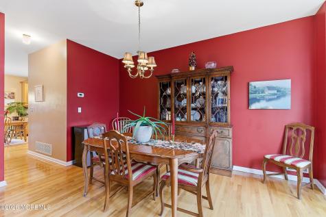 433 Meadowood Road Jackson NJ 08527