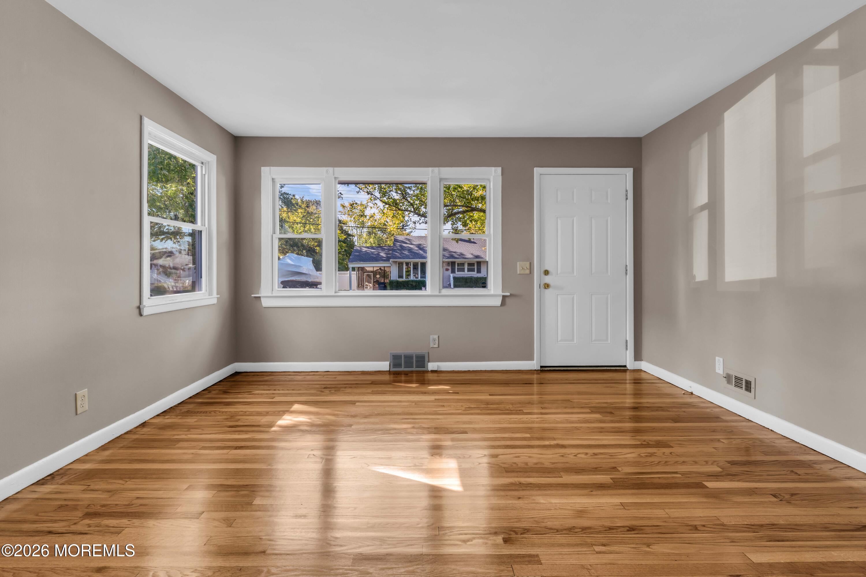 706 E Lawn Drive Neptune Township NJ 07753