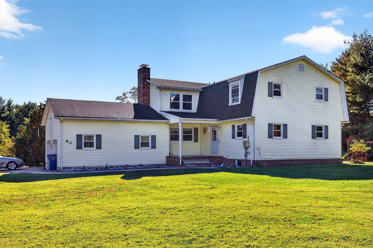 53 Hoffman Road Monroe NJ 08831