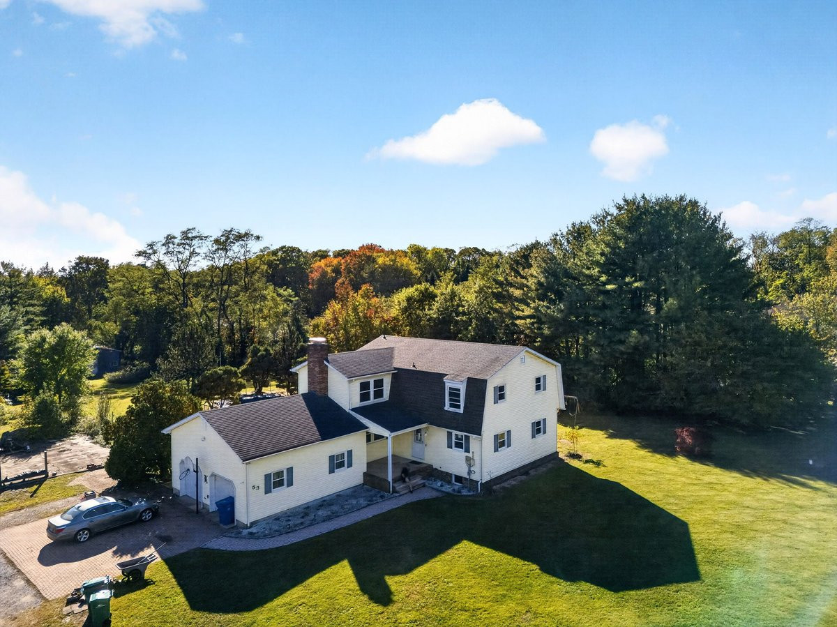 53 Hoffman Road Monroe NJ 08831
