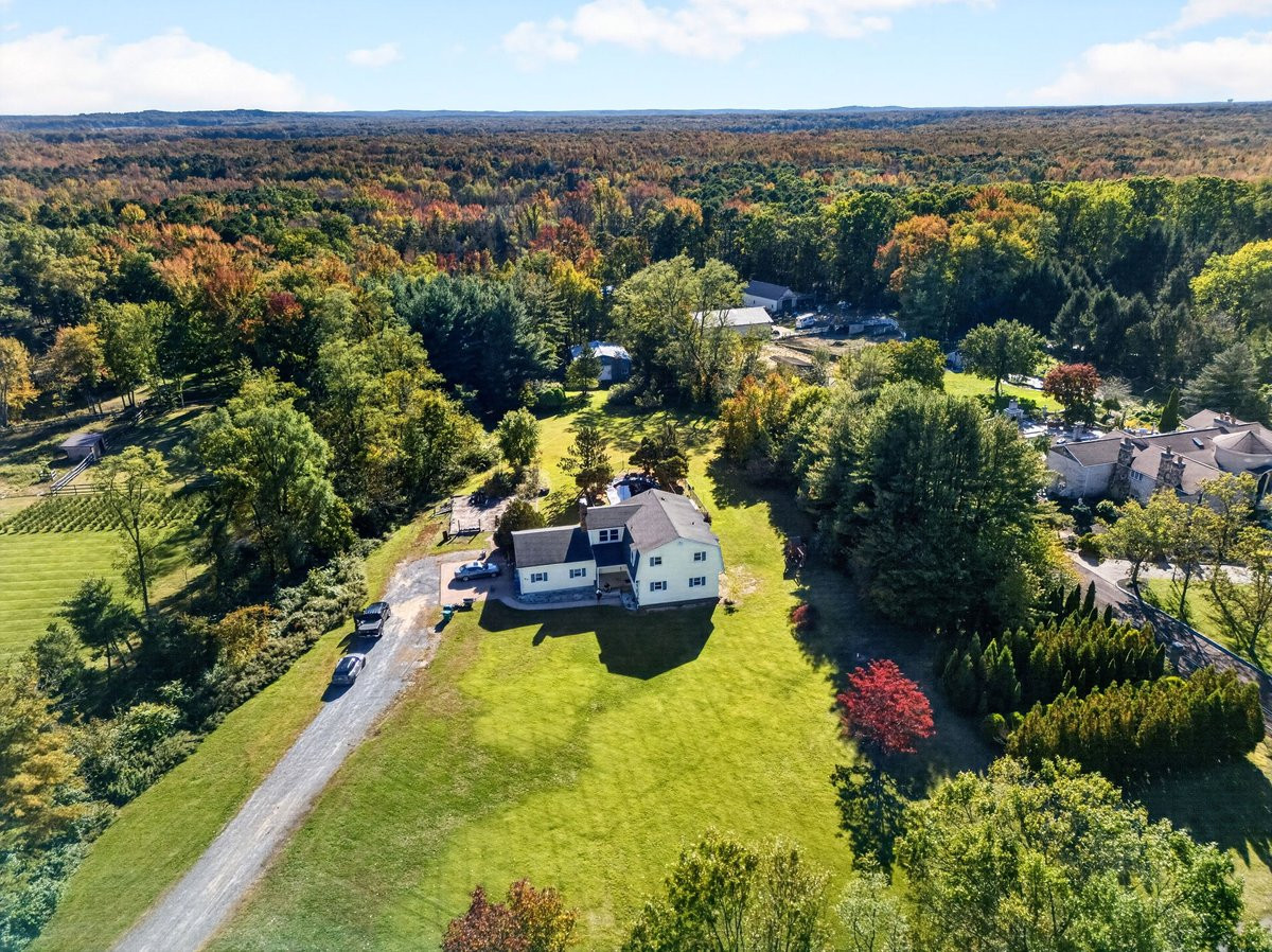 53 Hoffman Road Monroe NJ 08831