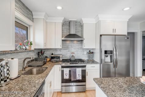 3 Mount Katadin Drive Toms River NJ 08753