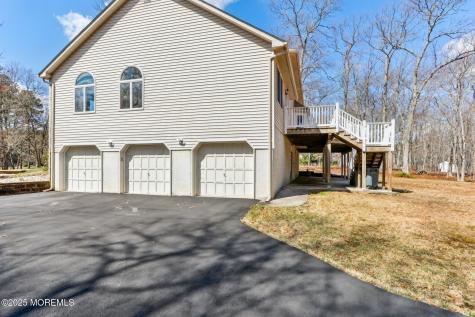 2 Donna Court Manalapan NJ 07726