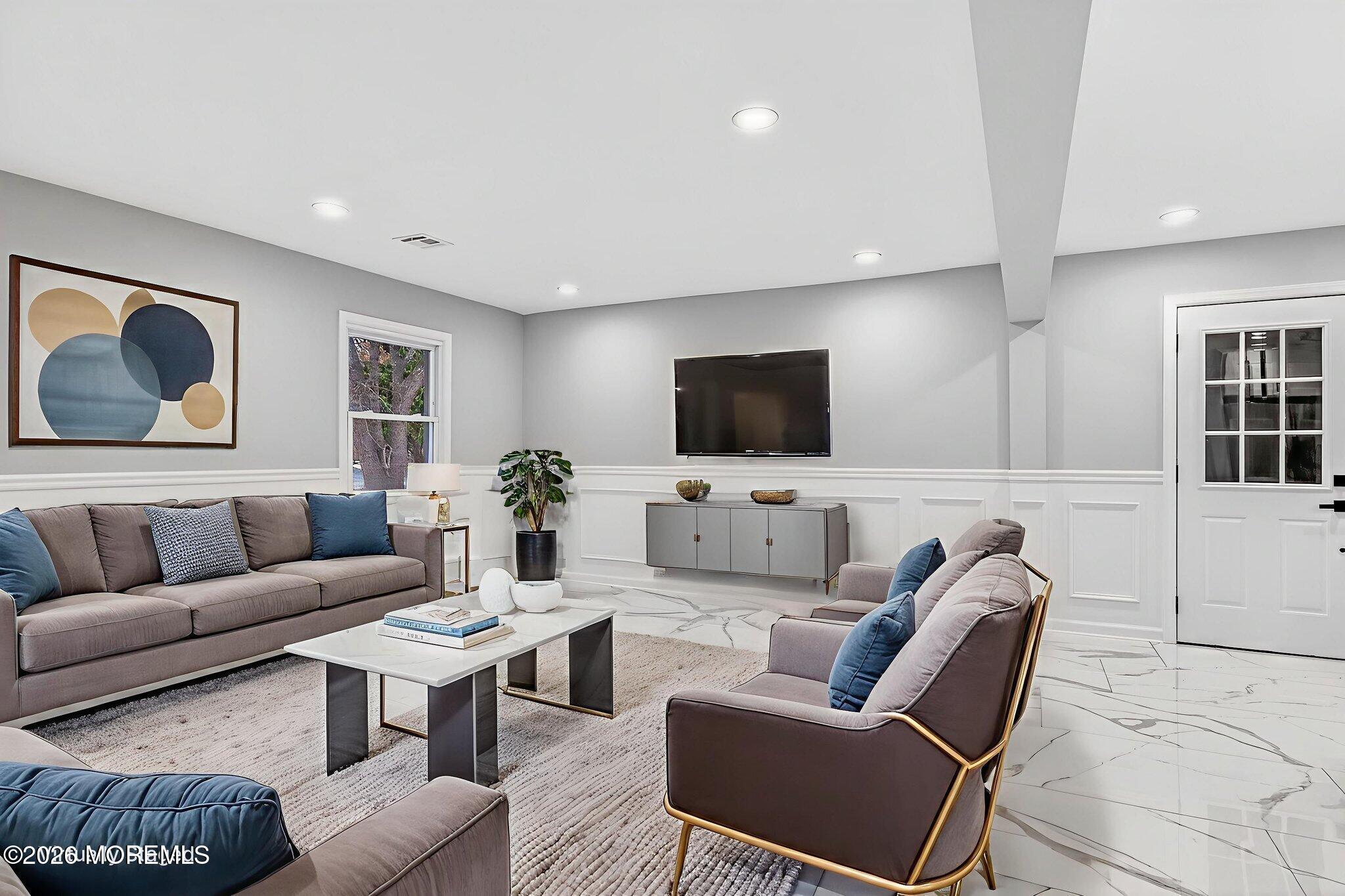6 Storer Court Morganville NJ 07751