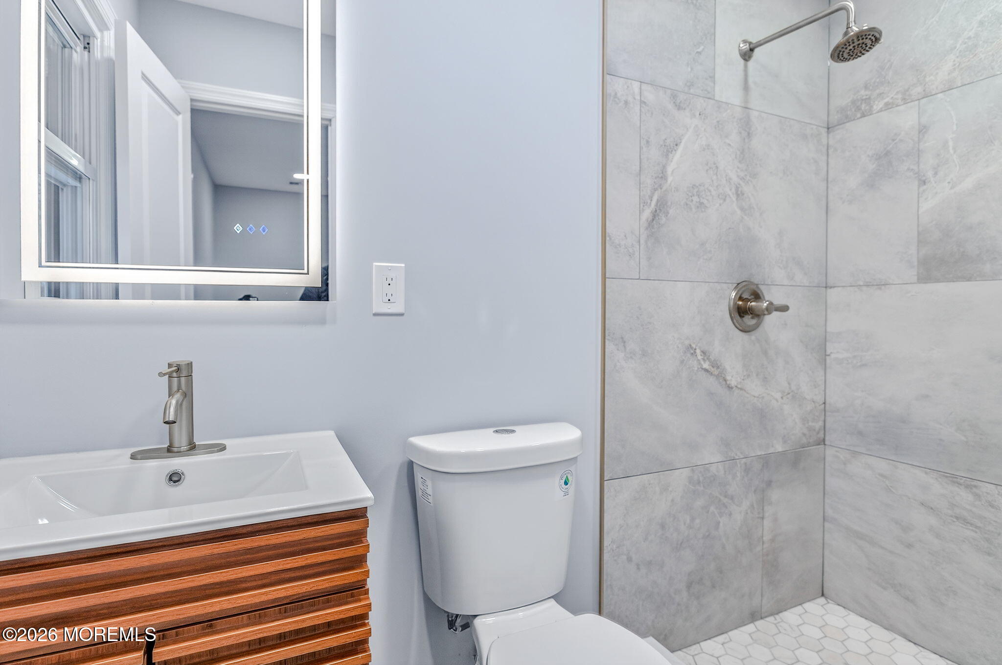 6 Storer Court Morganville NJ 07751