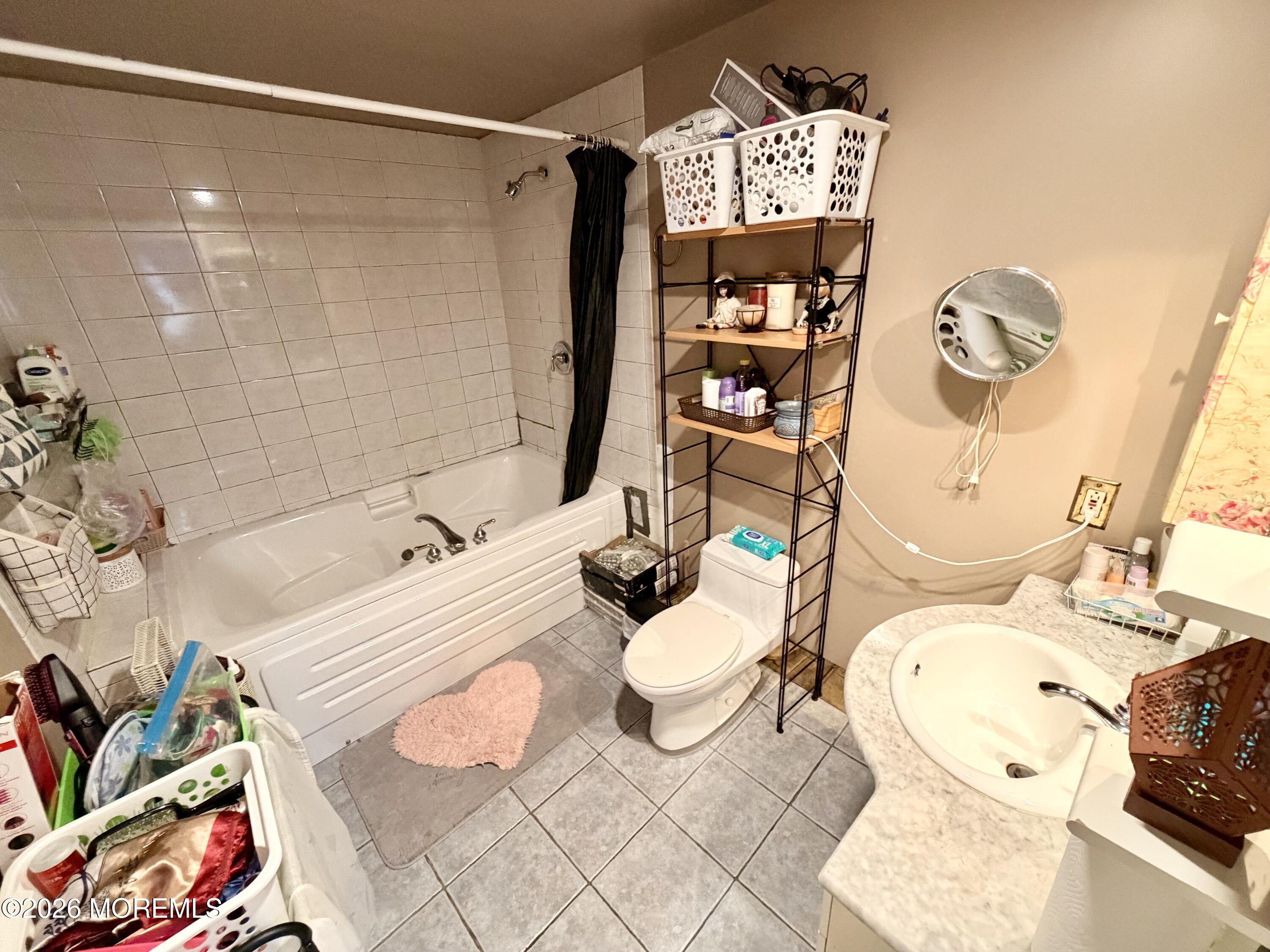 73 Laurence Parkway Laurence Harbor NJ 08879