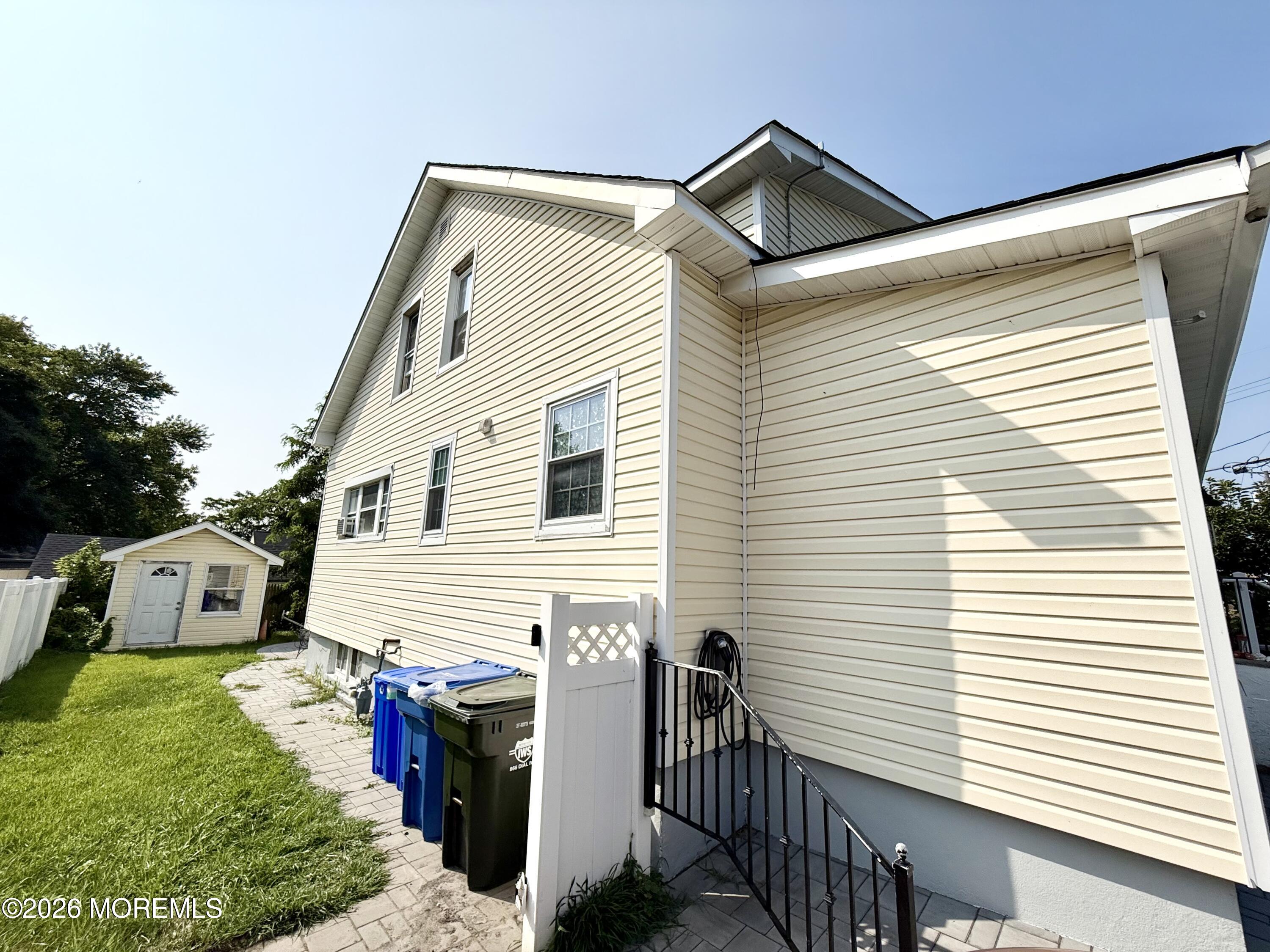 73 Laurence Parkway Laurence Harbor NJ 08879