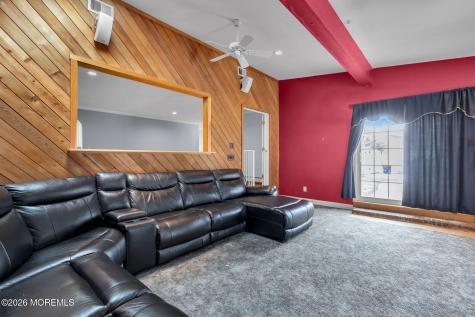 496 Apple Valley Drive Belford NJ 07718