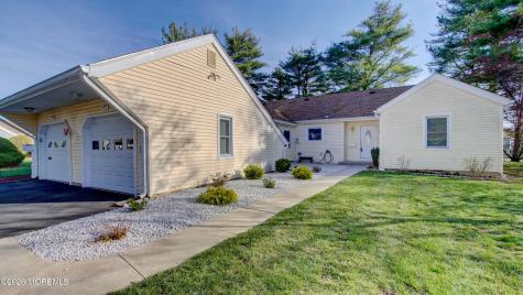10 Zacatin Road Freehold NJ 07728