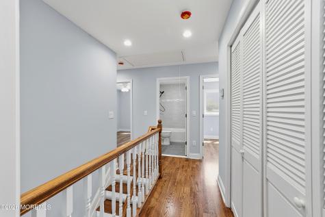 270 Alpine Way Laurence Harbor NJ 08879