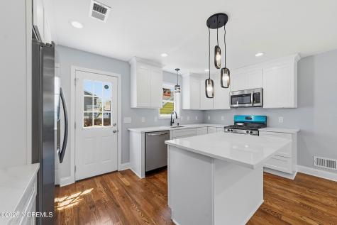 270 Alpine Way Laurence Harbor NJ 08879