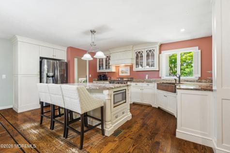558 Green Lane River Vale NJ 07675