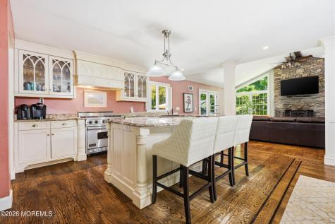 558 Green Lane River Vale NJ 07675