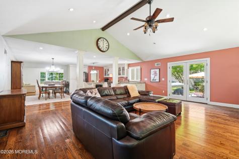 558 Green Lane River Vale NJ 07675