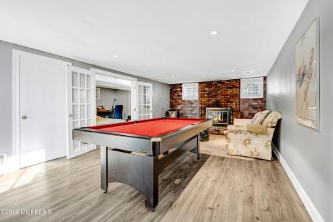 558 Green Lane River Vale NJ 07675