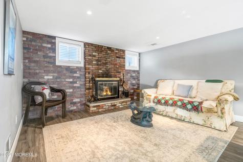 558 Green Lane River Vale NJ 07675