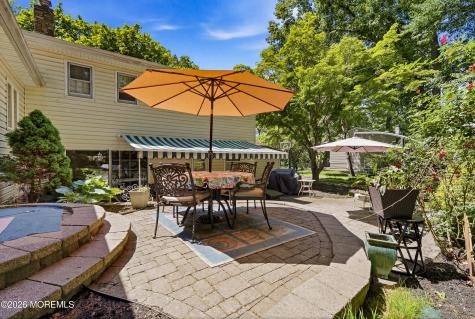 558 Green Lane River Vale NJ 07675