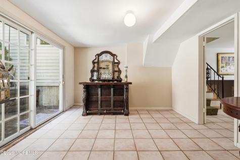 558 Green Lane River Vale NJ 07675