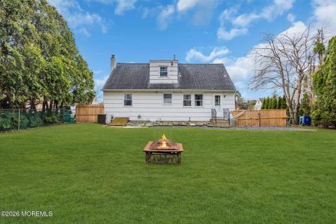 108 Susan Drive Ewing NJ 08638