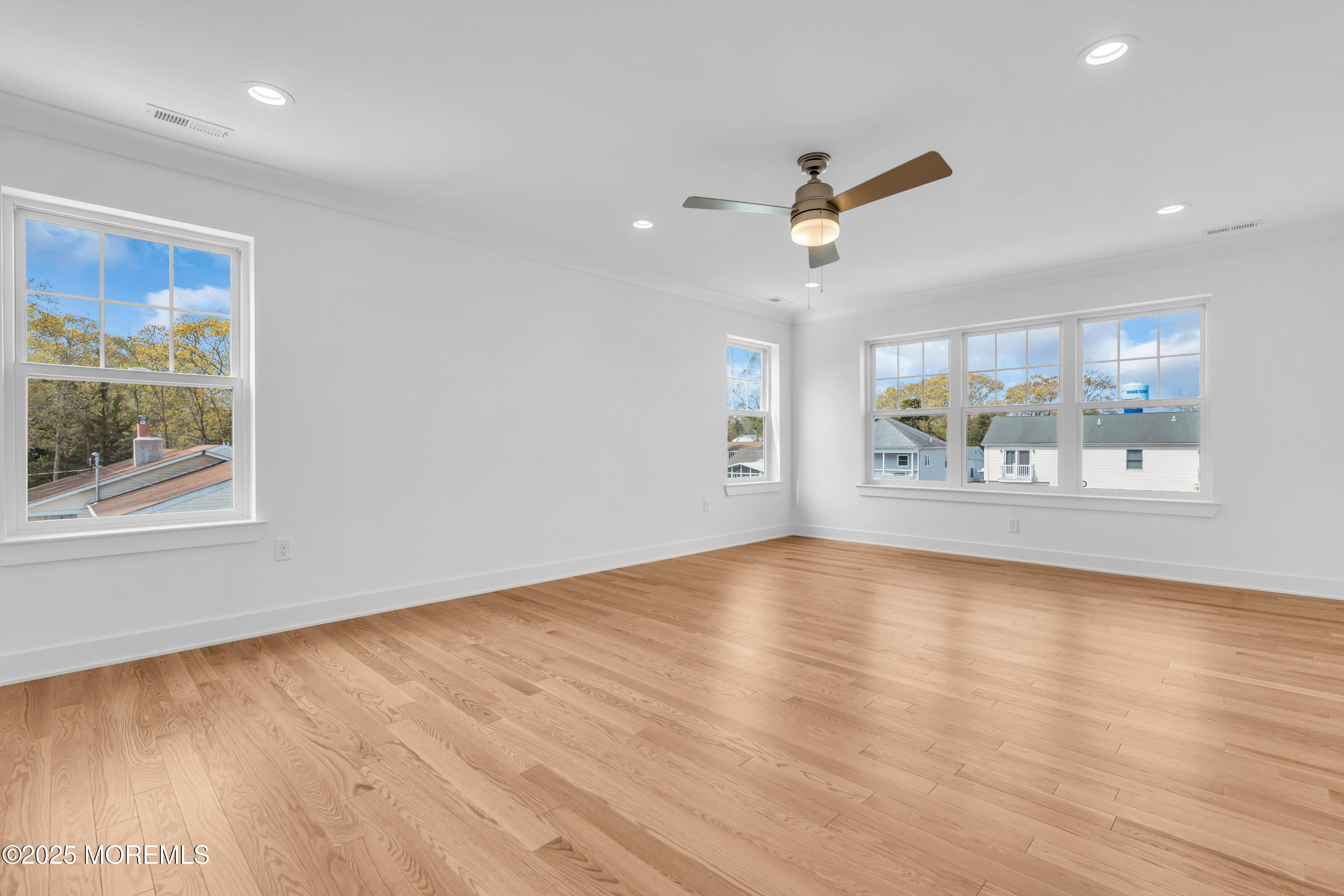 33 Pennsylvania Avenue Waretown NJ 08758