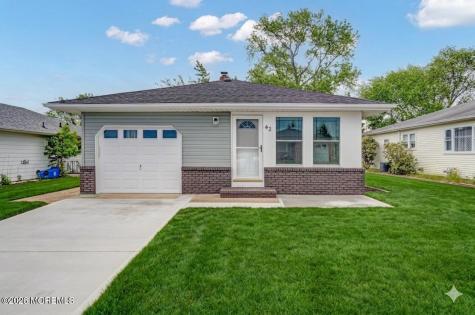 42 Harrington Drive S Toms River NJ 08757