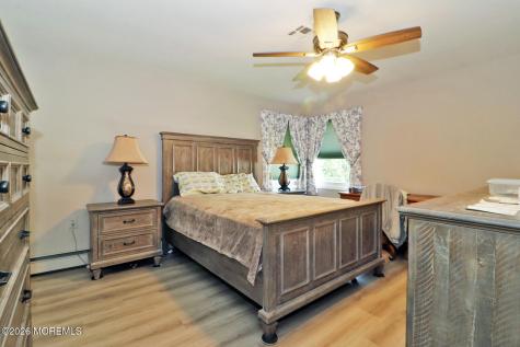 21 Lismore Drive Berkeley NJ 08721