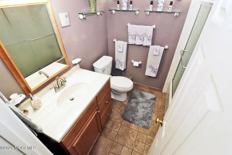 21 Lismore Drive Berkeley NJ 08721
