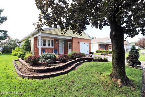 21 Lismore Drive Berkeley NJ 08721