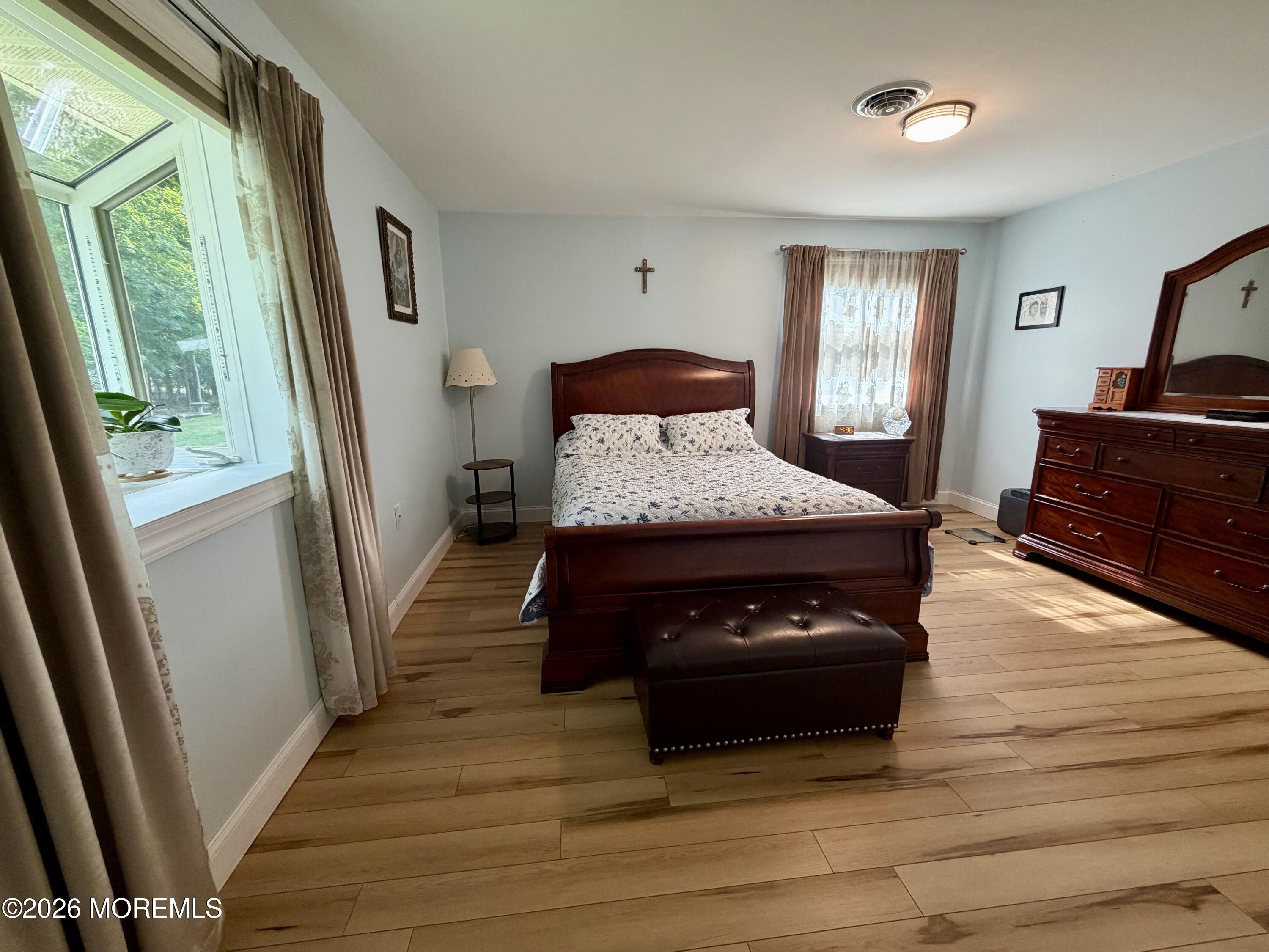 793 Hudson Parkway Whiting NJ 08759