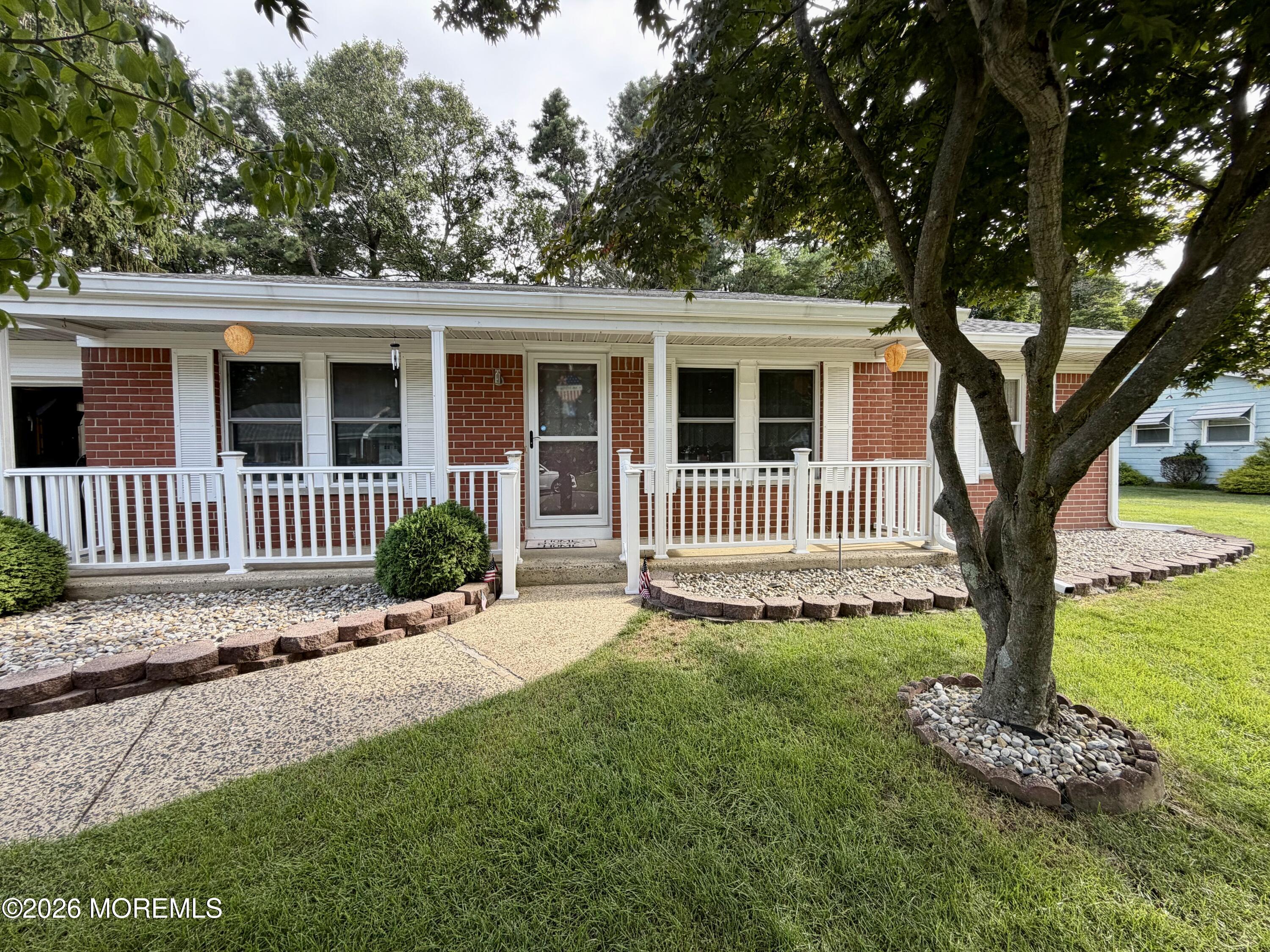 793 Hudson Parkway Whiting NJ 08759