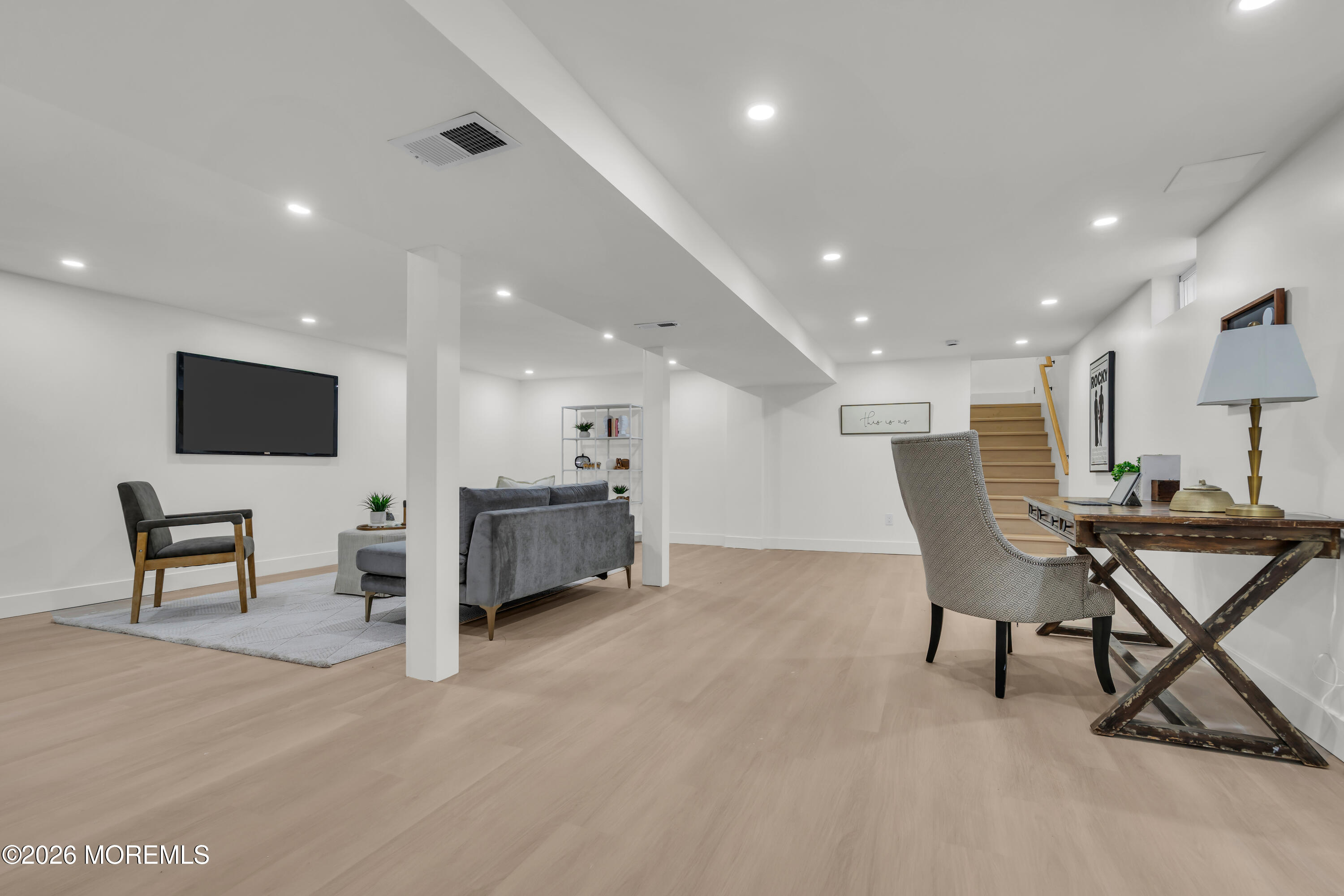 49 Elm Street Beachwood NJ 08722