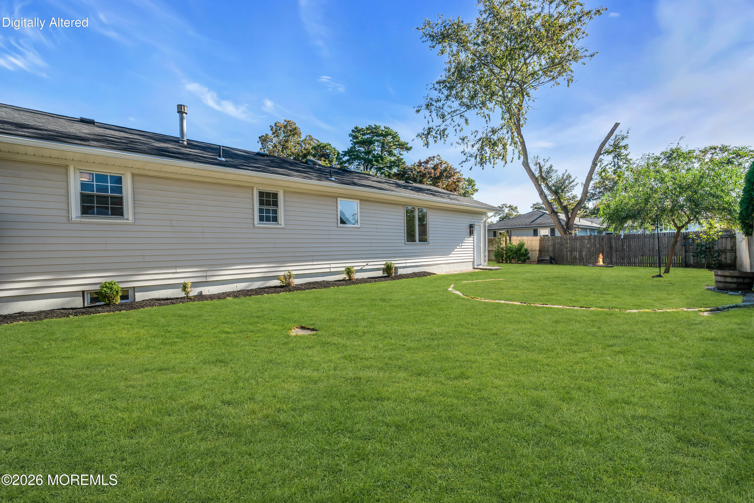 49 Elm Street Beachwood NJ 08722
