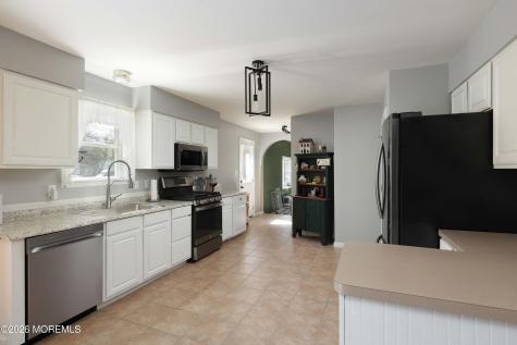 96 Atrium Drive Brick NJ 08723