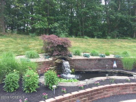 23 Greenwich Drive Jackson NJ 08527