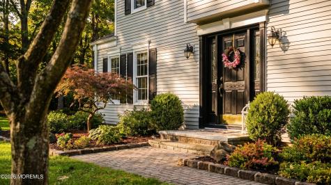 11 Mohican Drive Middletown NJ 07748