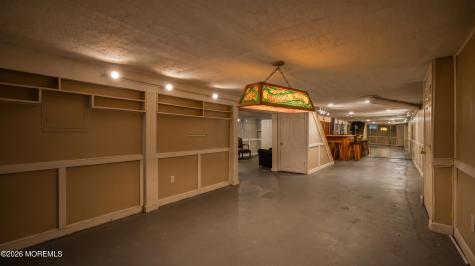 11 Mohican Drive Middletown NJ 07748