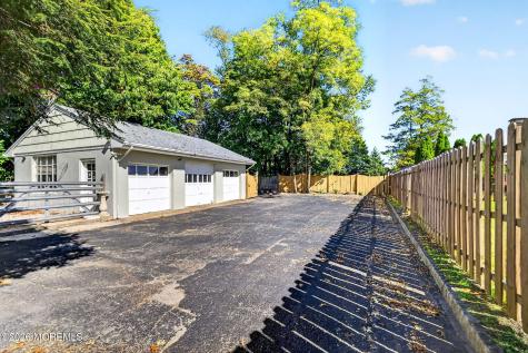 12 Sutphin Avenue Matawan NJ 07747