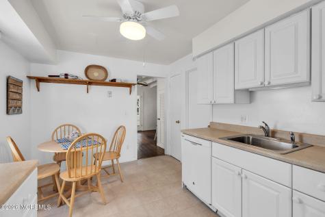 66-1/2 Ocean Avenue Manasquan NJ 08736
