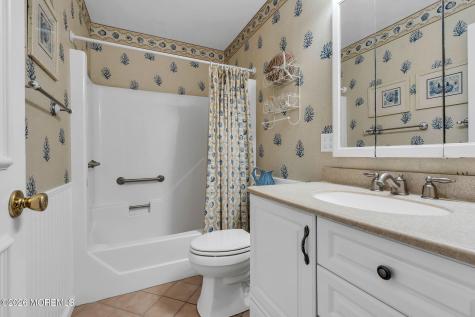 66-1/2 Ocean Avenue Manasquan NJ 08736