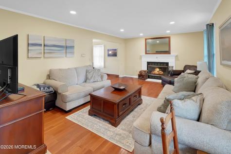640 Park Avenue Brielle NJ 08730