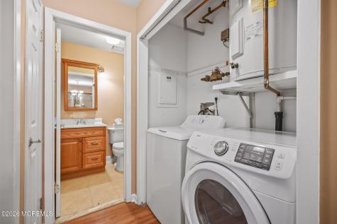 220 Medford Court Manalapan NJ 07726