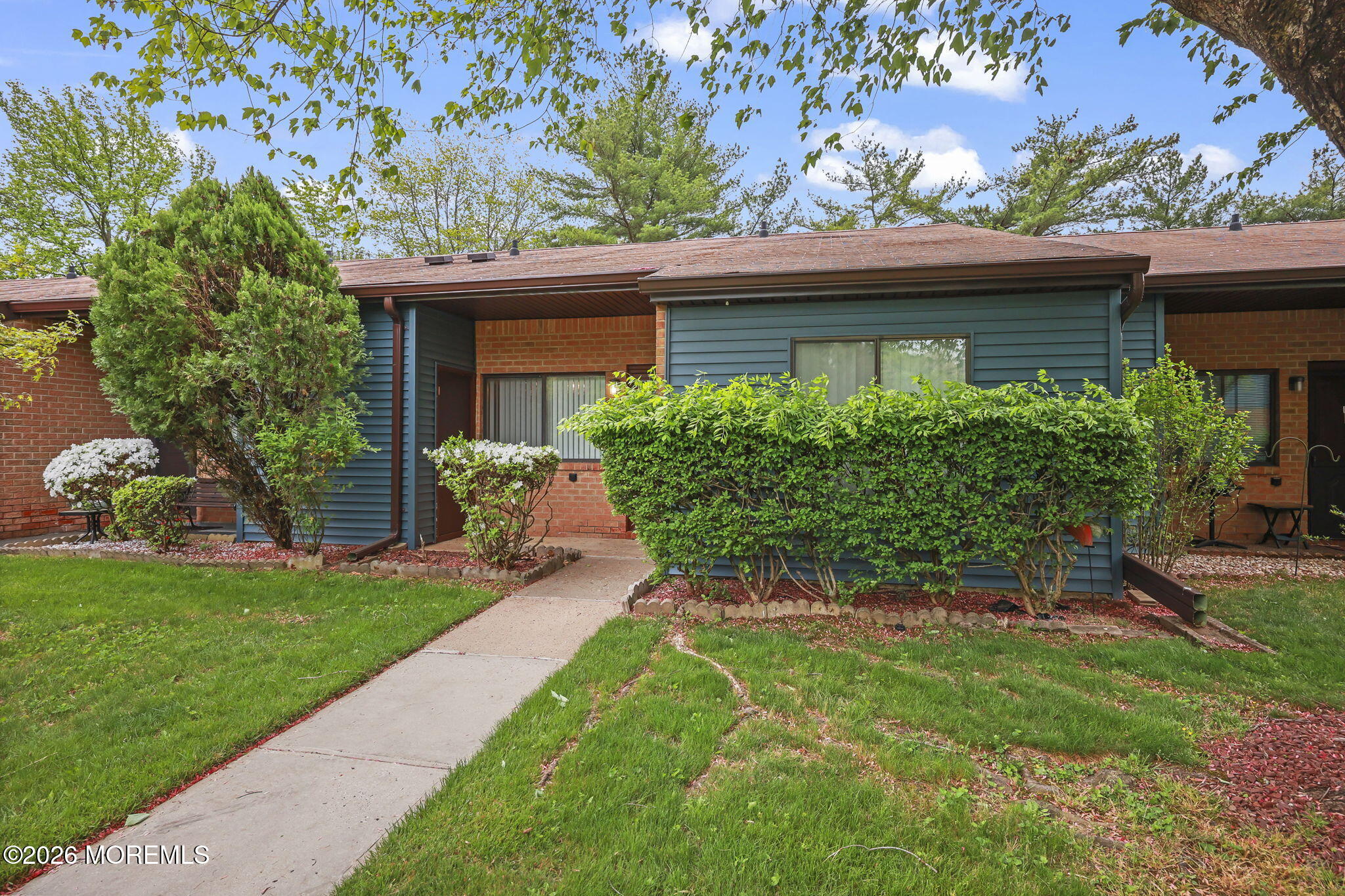 220 Medford Court Manalapan NJ 07726
