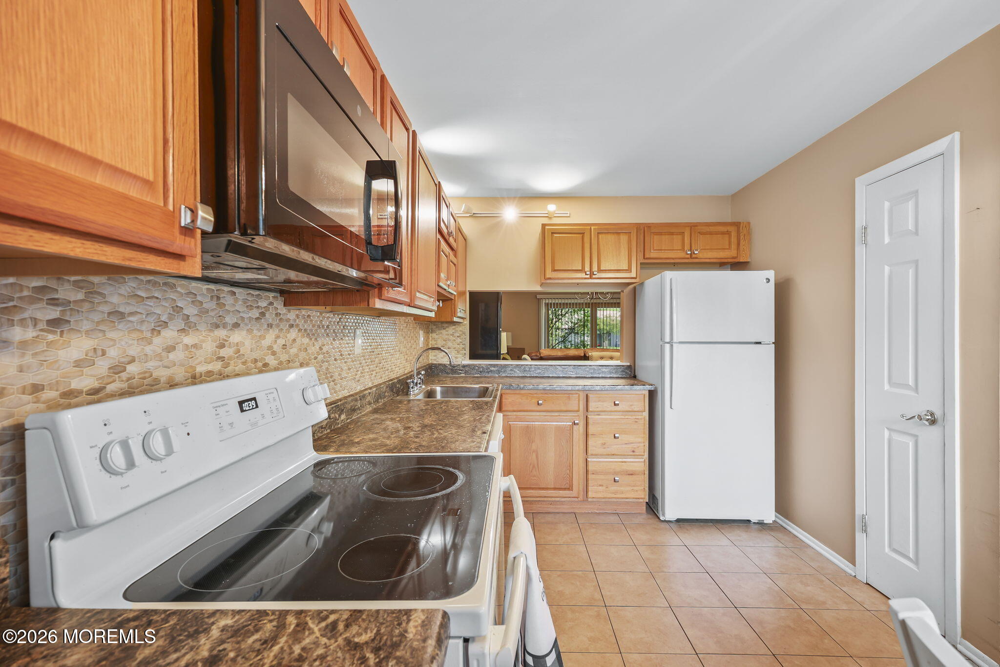 220 Medford Court Manalapan NJ 07726