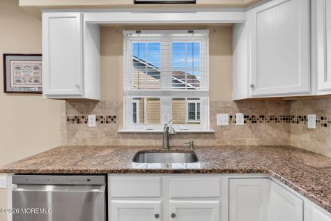 5 Shadow Creek Court Jackson NJ 08527