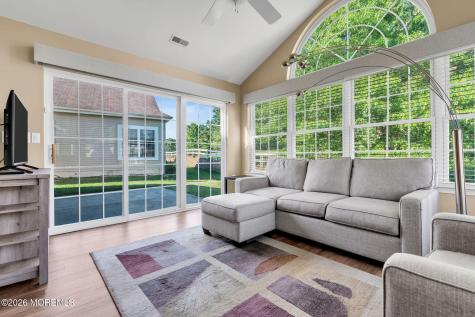 5 Shadow Creek Court Jackson NJ 08527