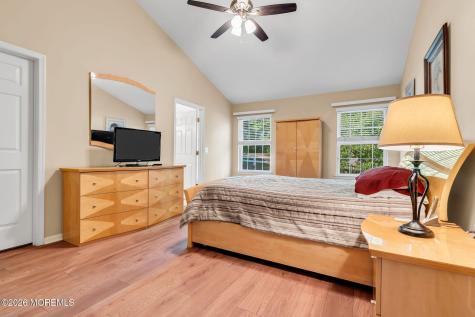 5 Shadow Creek Court Jackson NJ 08527